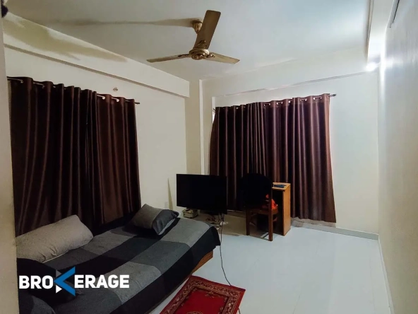 Ready flat for sale in sava